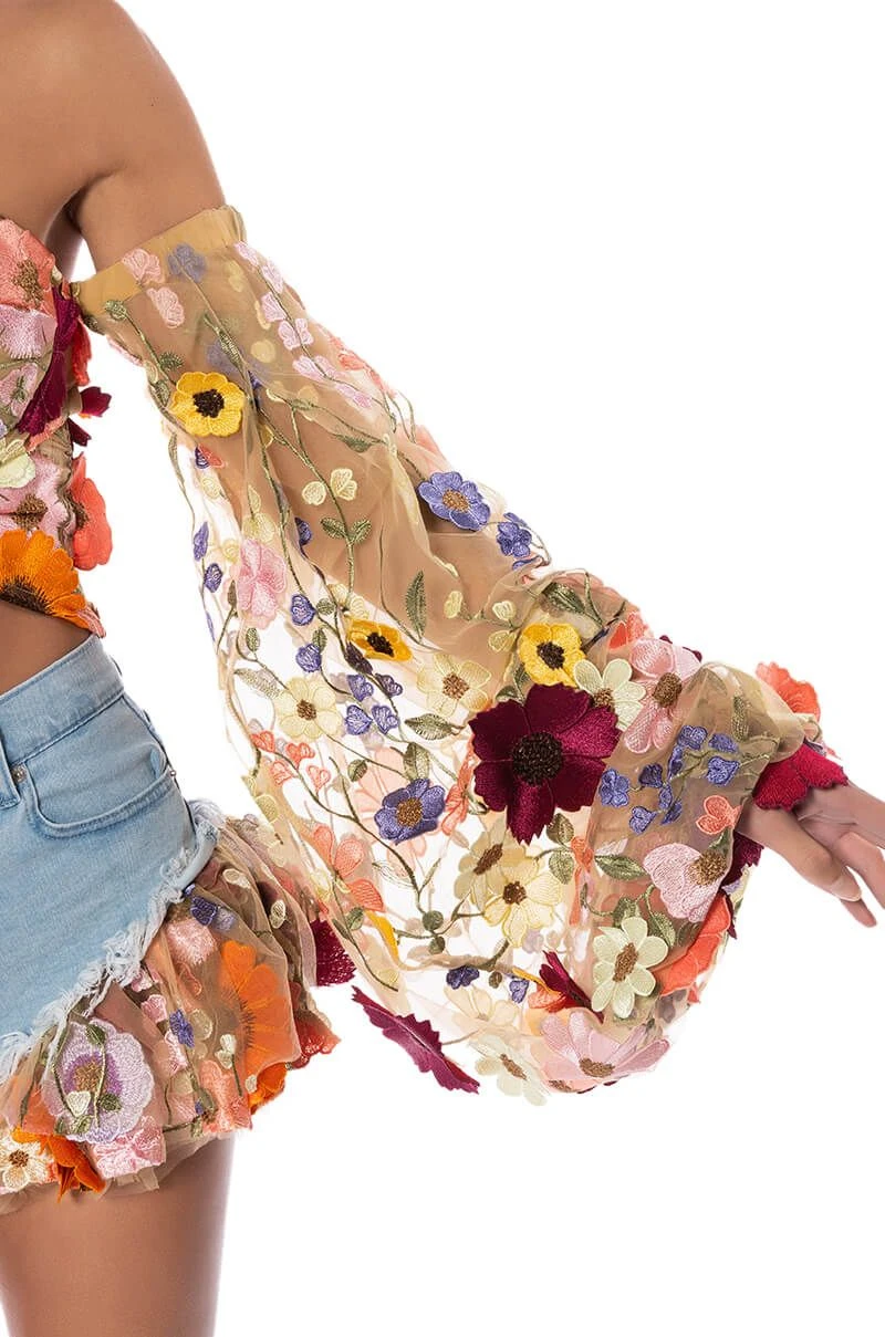 BOTANICAL BEAUTY CROPPED SHEER SLEEVE TOP 9 BOTANICAL BEAUTY CROPPED SHEER SLEEVE TOP - Image 7