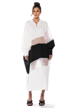 DAY AND NIGHT COLORBLOCKED MAXI DRESS