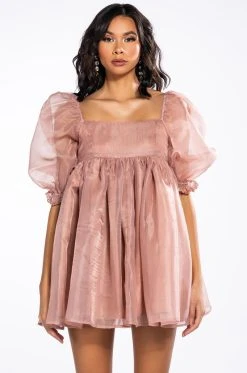 MISS HONEY SHORT SLEEVE BABYDOLL MINI DRESS 11 MISS HONEY SHORT SLEEVE BABYDOLL MINI DRESS -AKIRA Shop miss honey long sleeve babydoll mini dress taupe 3 3